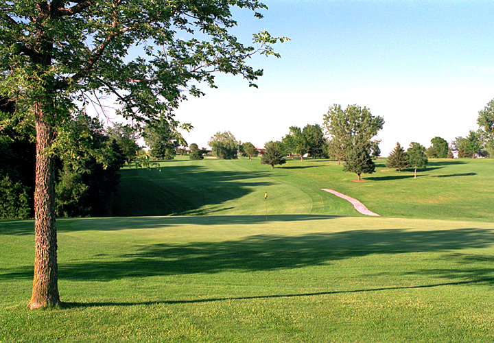 Platteview CC, Bellevue, Nebraska Golf course information and reviews.