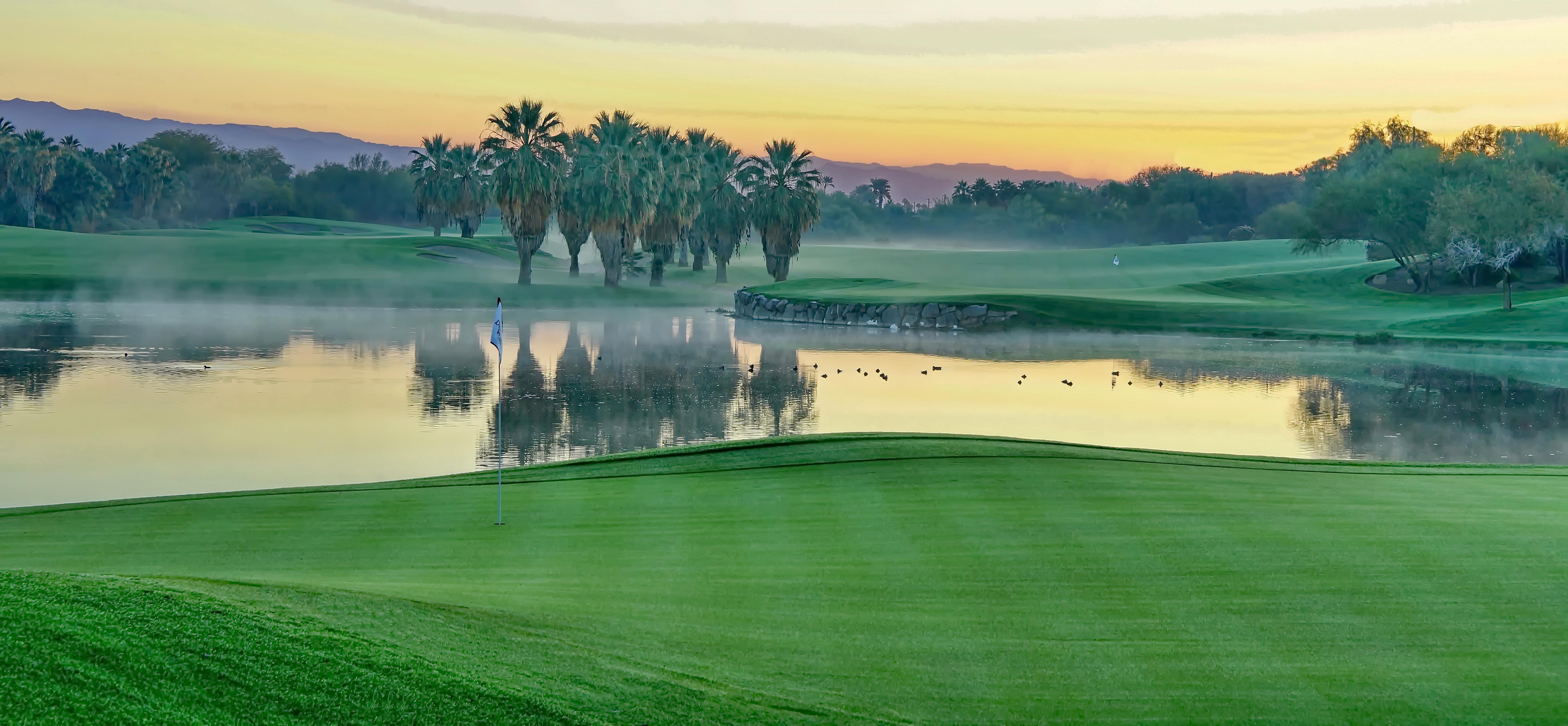 Mountain view golf course , southern california golf vacations Desert