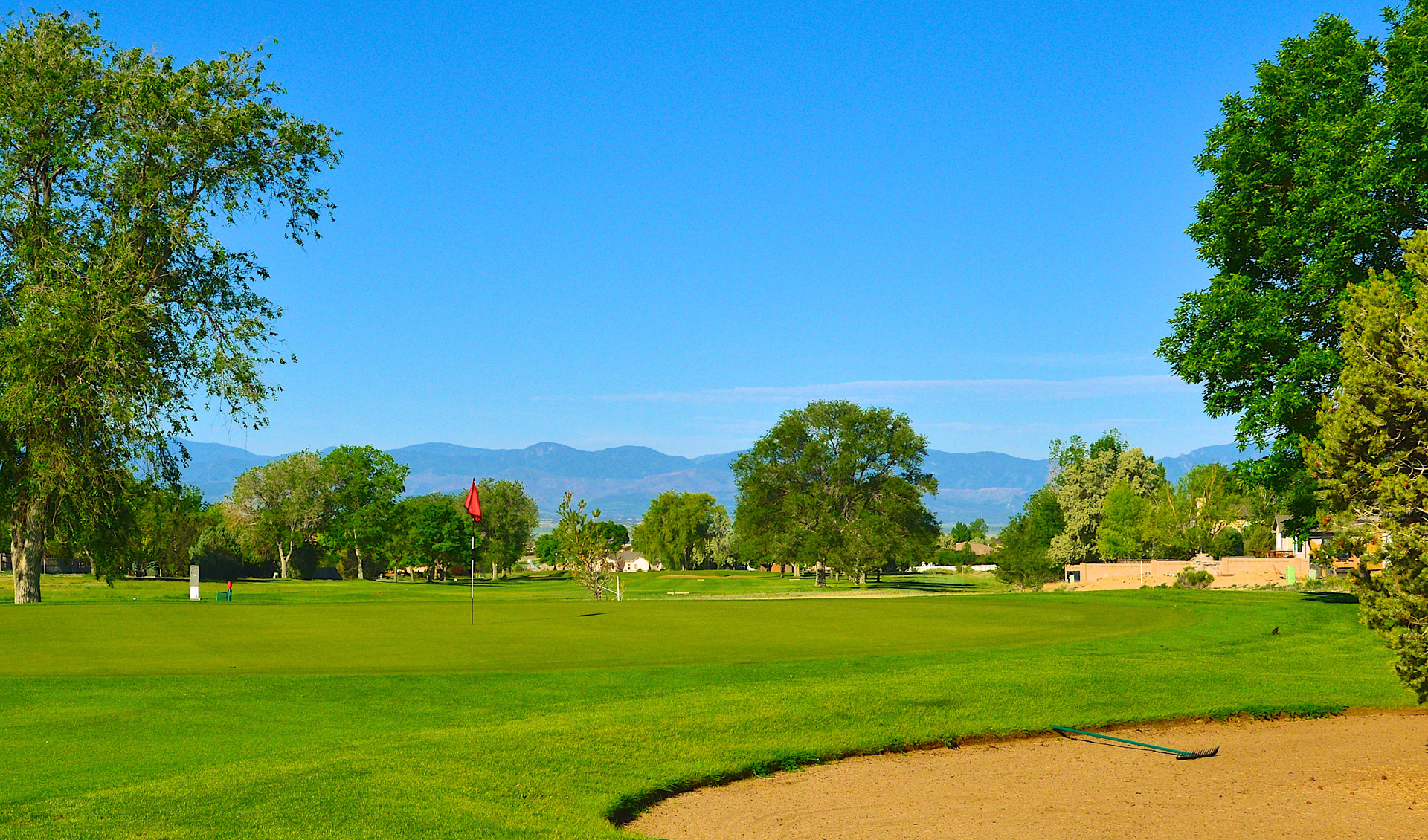 Desert Hawk, Pueblo West, Colorado Golf course information and reviews.