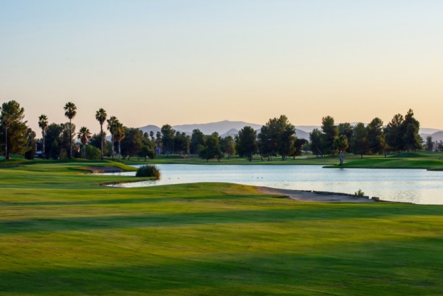 Menifee Lakes Country Club